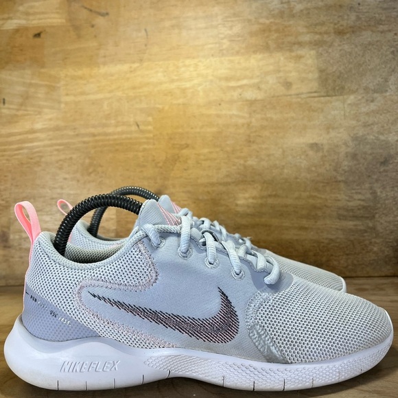 Nike Shoes - Nike Flex Experience Run 10 Womens Size 8 Running Shoes Football Grey Pink